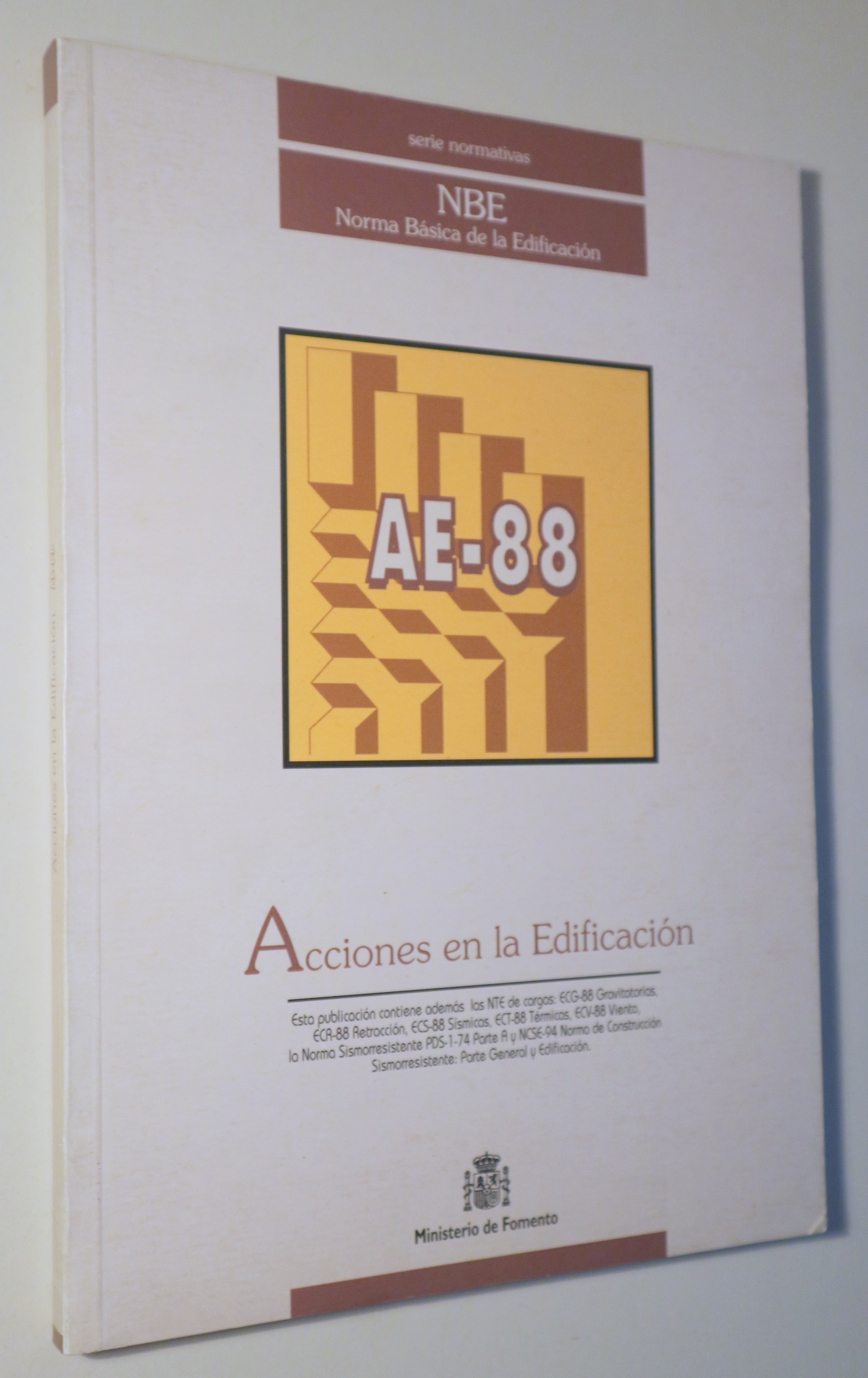 ACCIONES EN LA EDIFICACIÓN - Madrid 1996