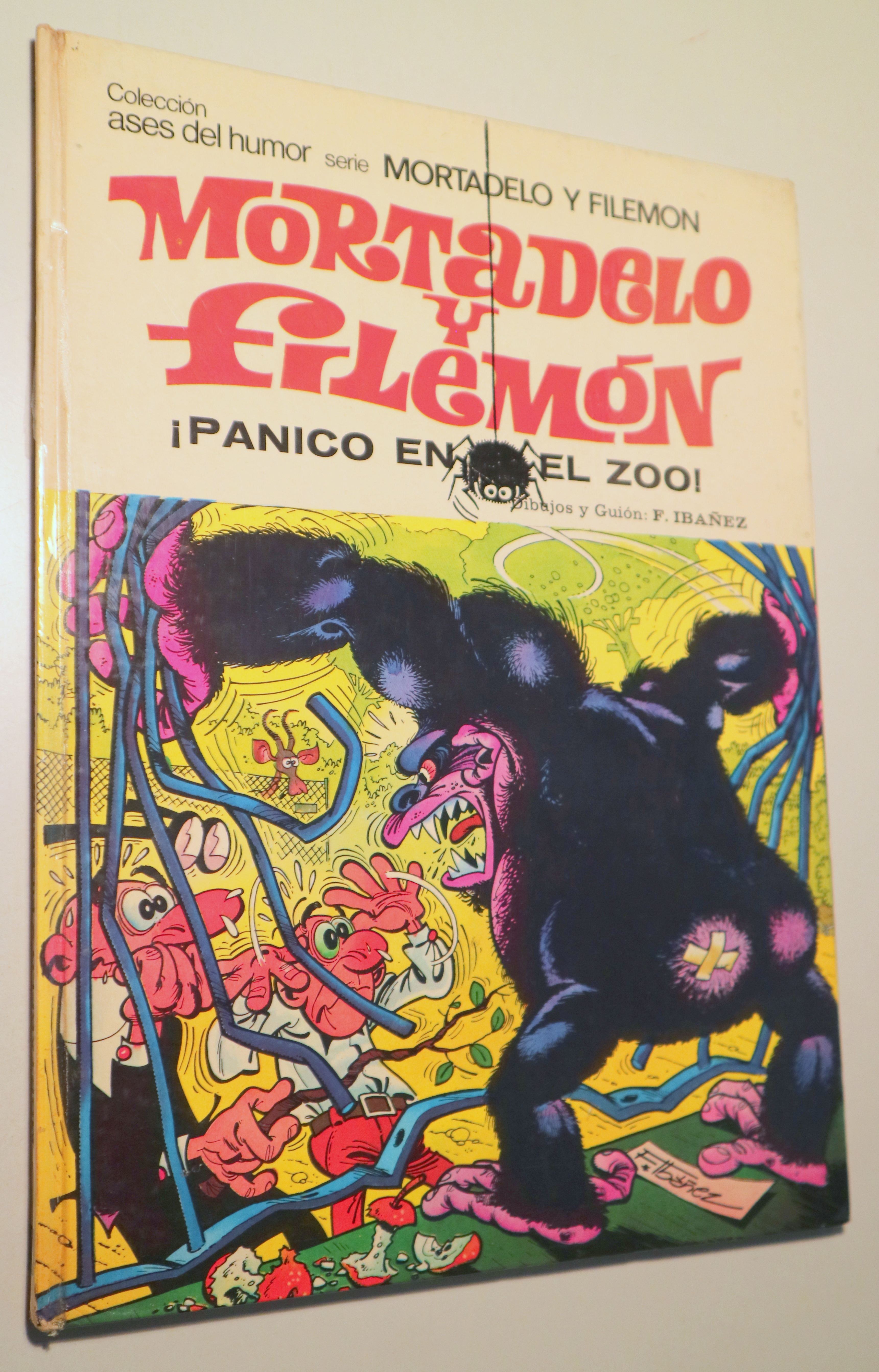 MORTADELO Y FILEMÓN. ¡Pánico en el zoo! - Barcelona 1975 - Muy ilustrado