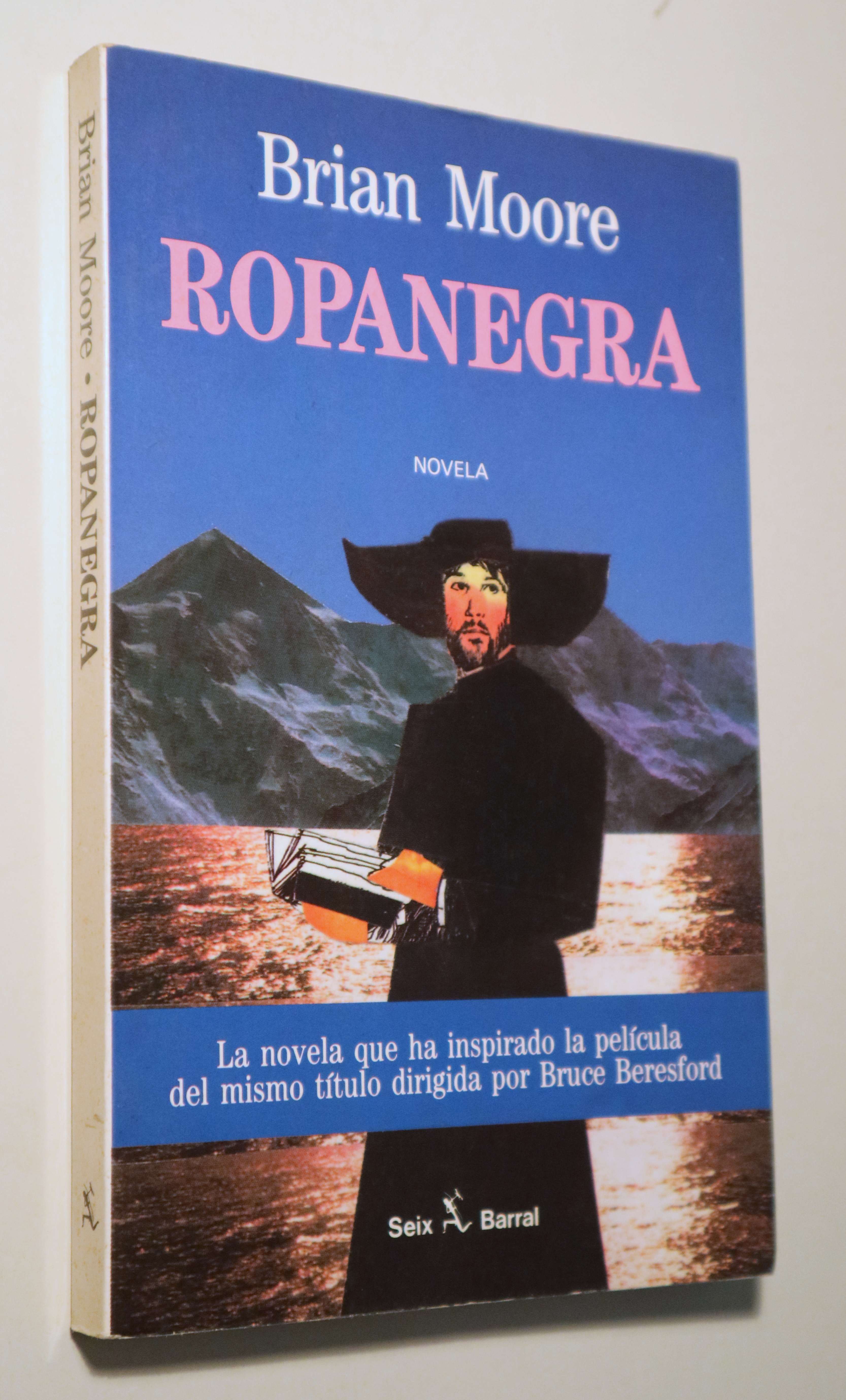 ROPANEGRA. Novela - Barcelona 1992