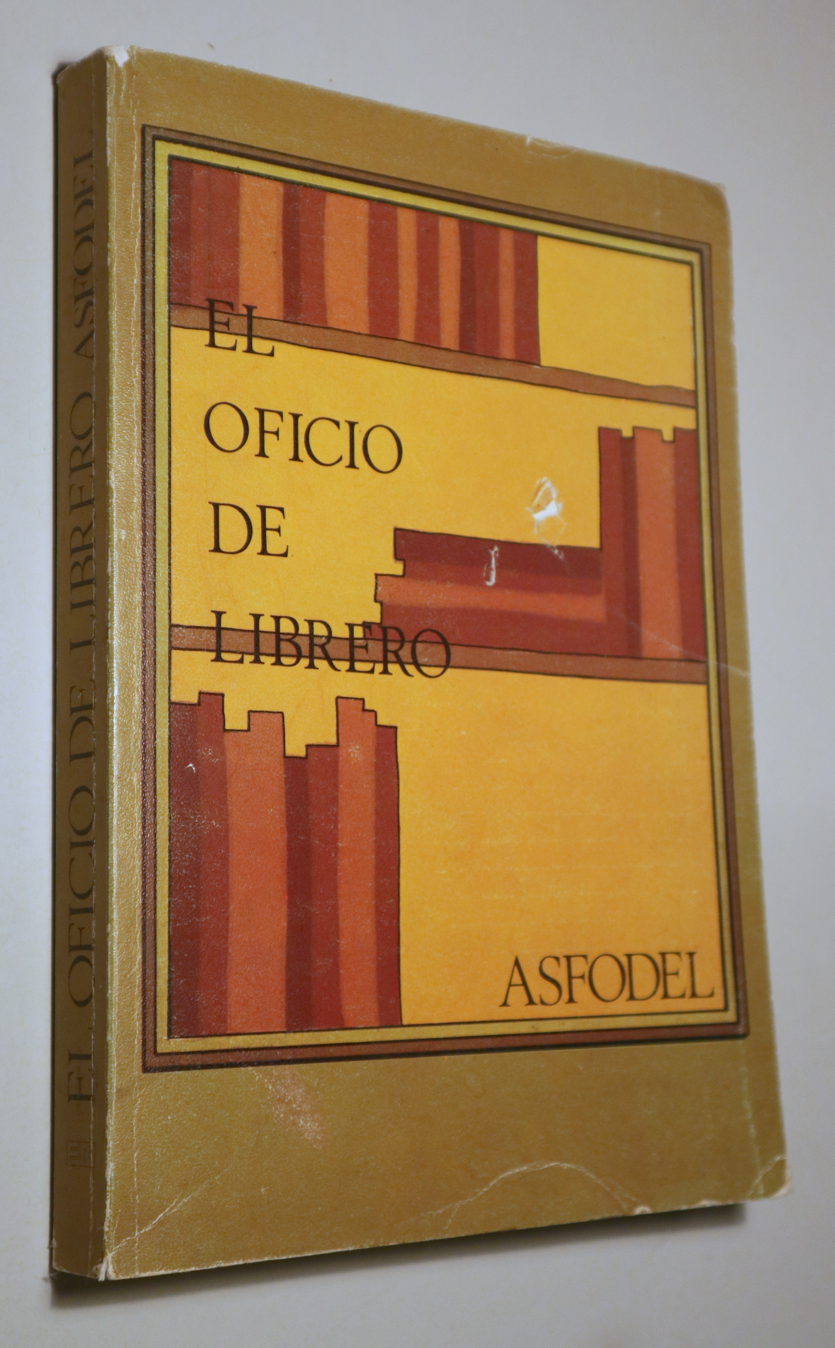 EL OFICIO DE LIBRERO - Madrid 1979