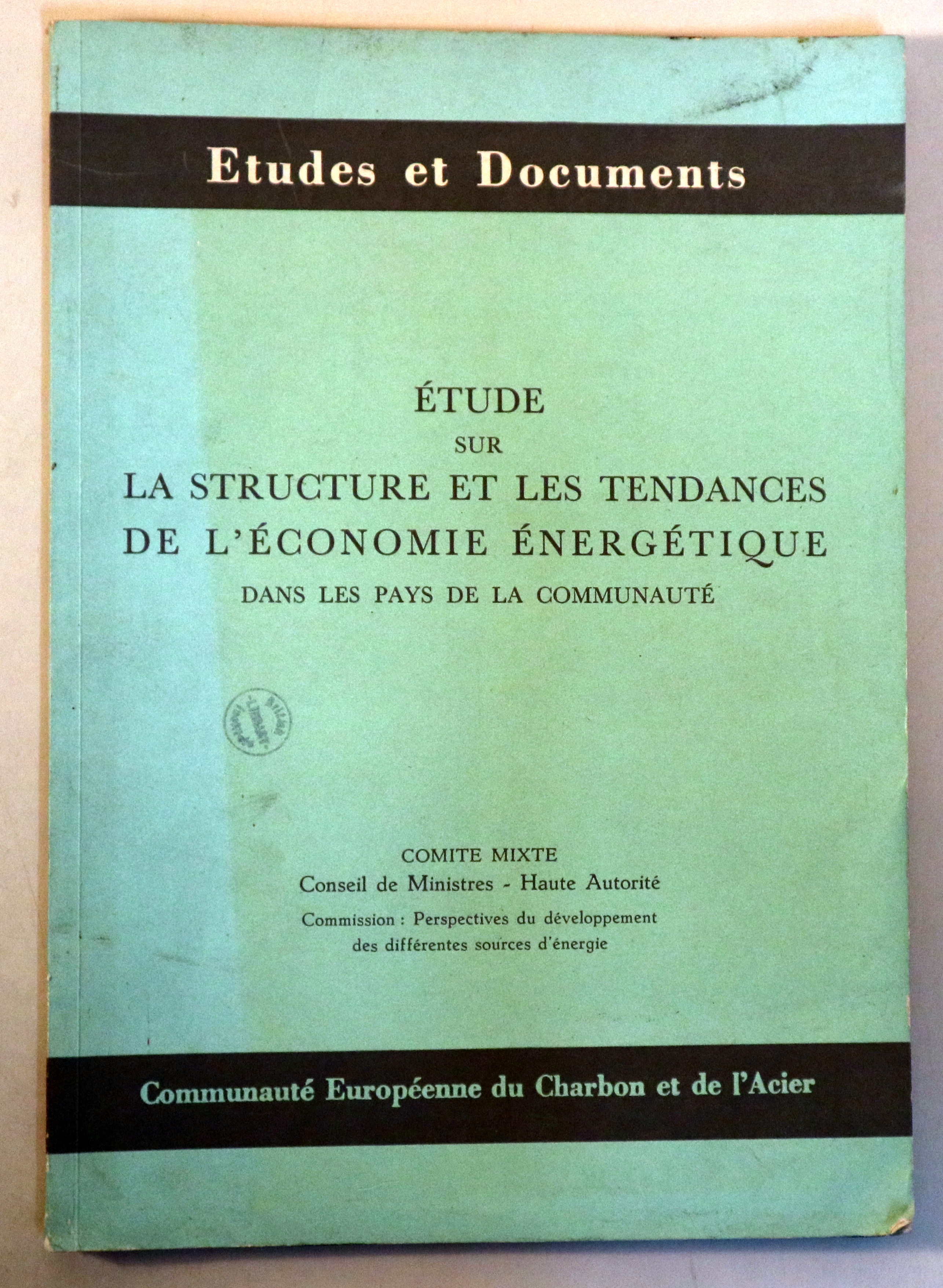 ÉTUDE SUR LA STRUCTURE ET LES TENDANCES DE L'ÉCONOMIE ÉNERGÉTIQUE - s/l 1944