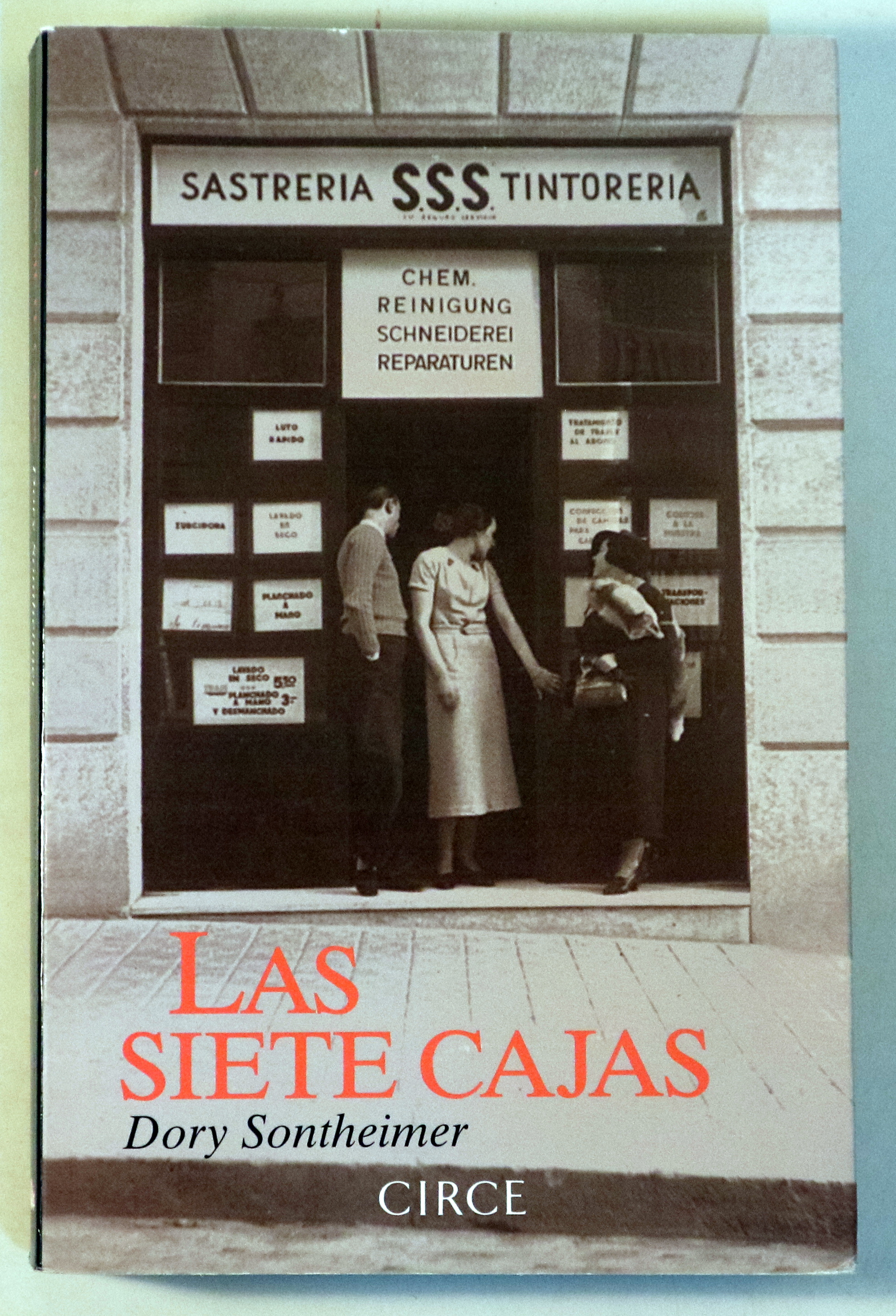 LAS SIETE CAJAS - Barcelona 2014 - Ilustrado