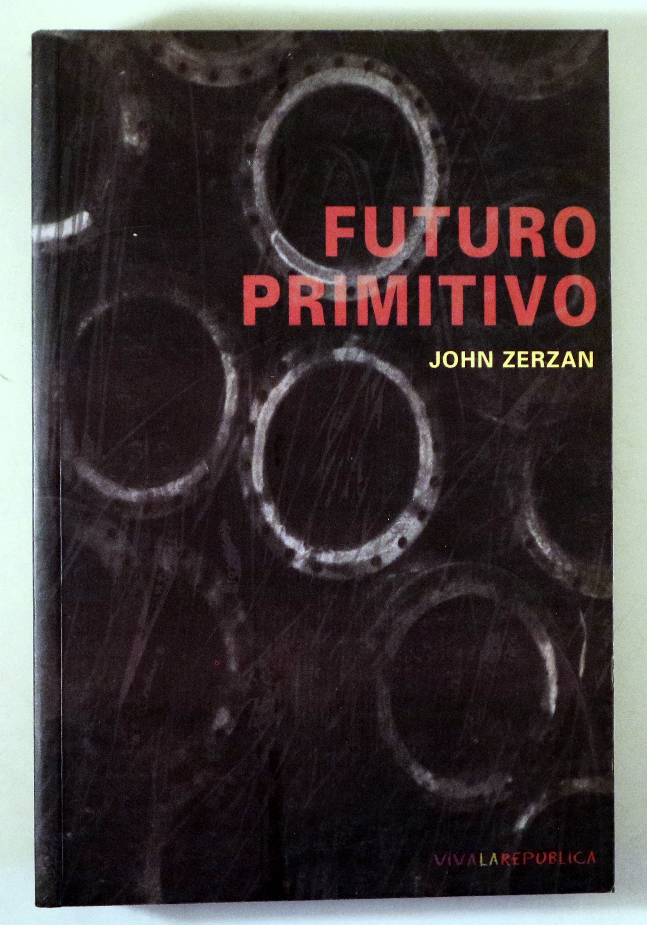 FUTURO PRIMITIVO - Valencia 2001