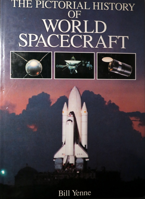 THE PICTORIAL HISTORY OF WORLD SPACECRAFT - London 1988 - Ilustrado