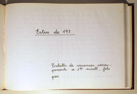 TREBALLS D'ESTIU 1r - 1975. Treballs de vacances corresponents a 1r nivell