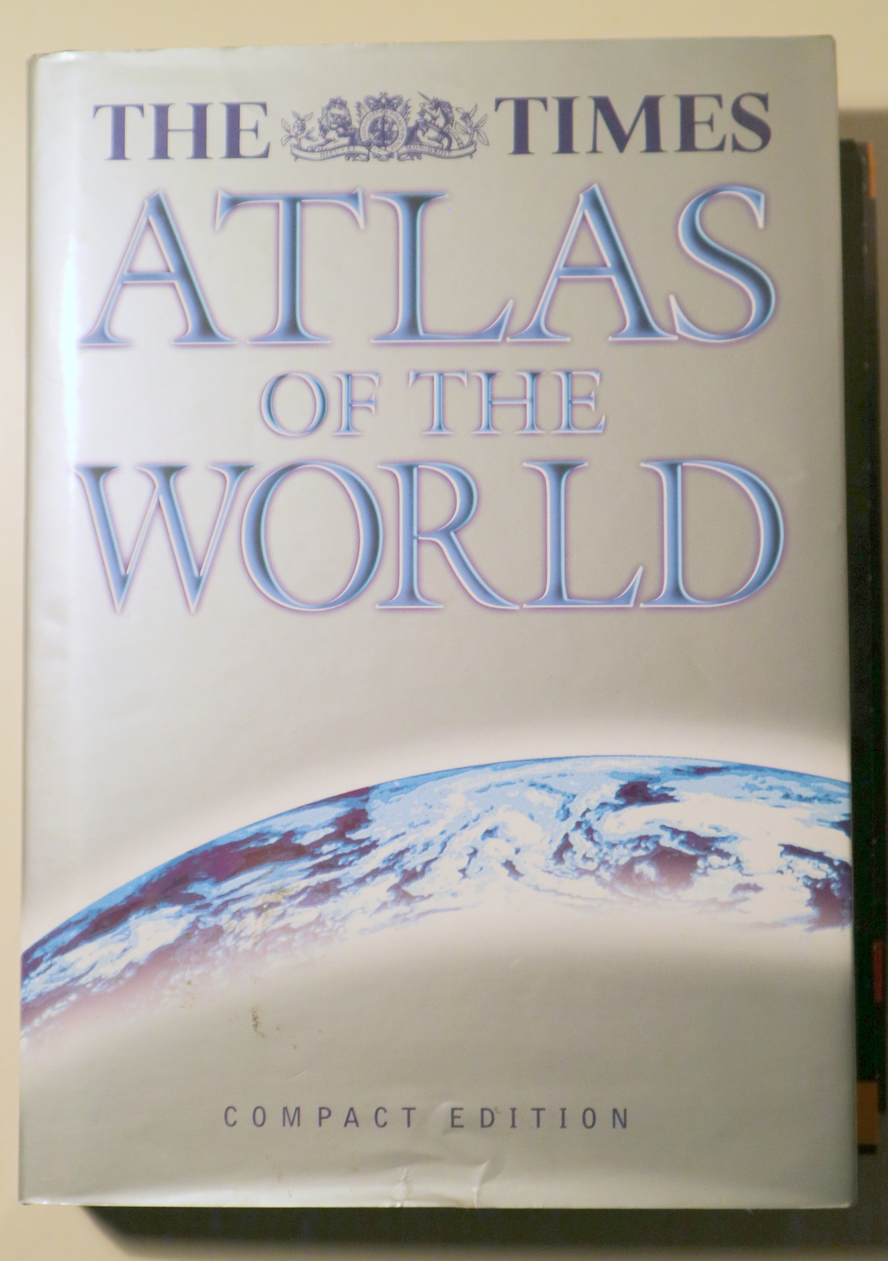 ATLAS OF THE WORLD - London 2000 - Ilustrado - Book in english