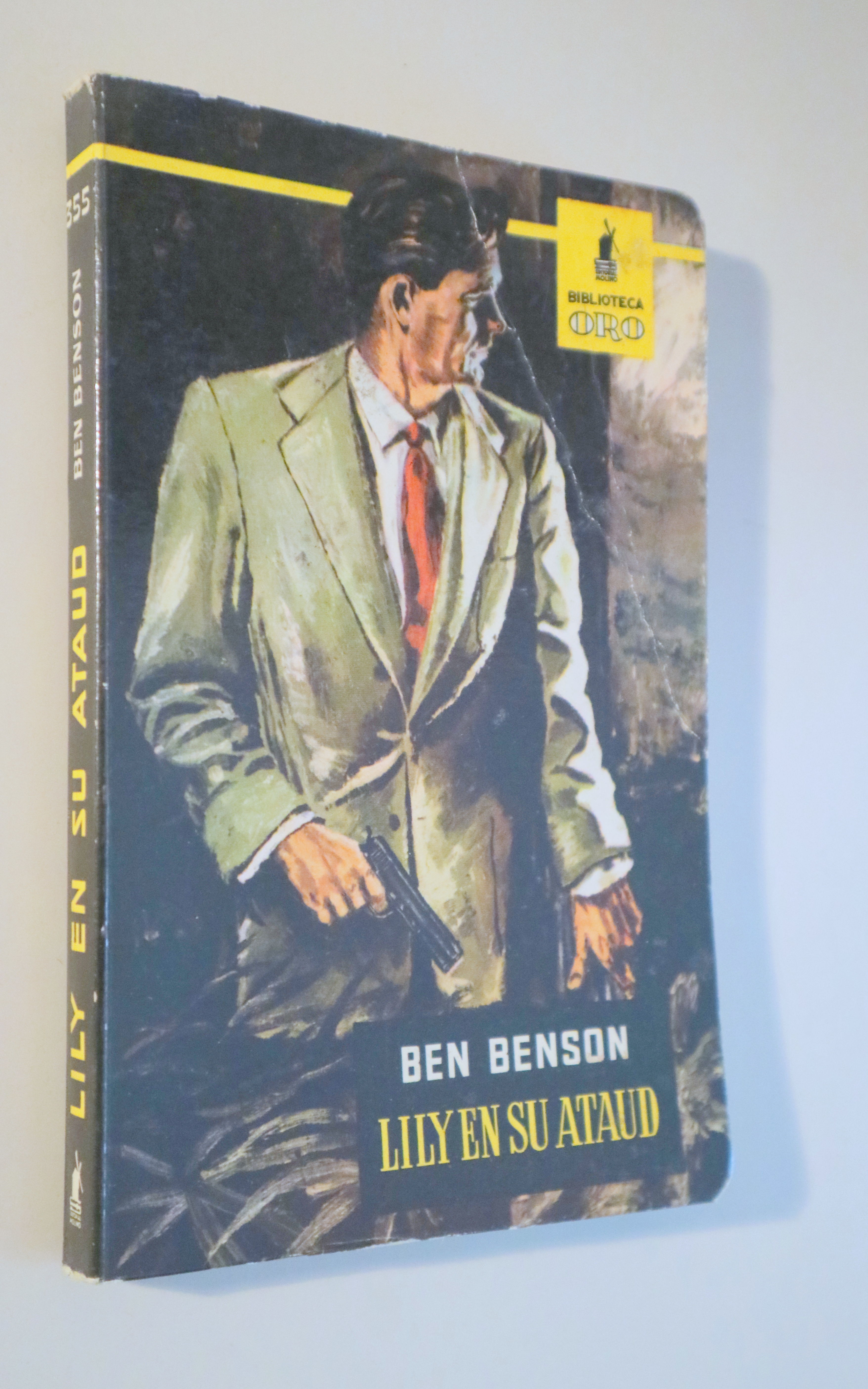 LILY EN SU ATAUD - Barcelona 1957